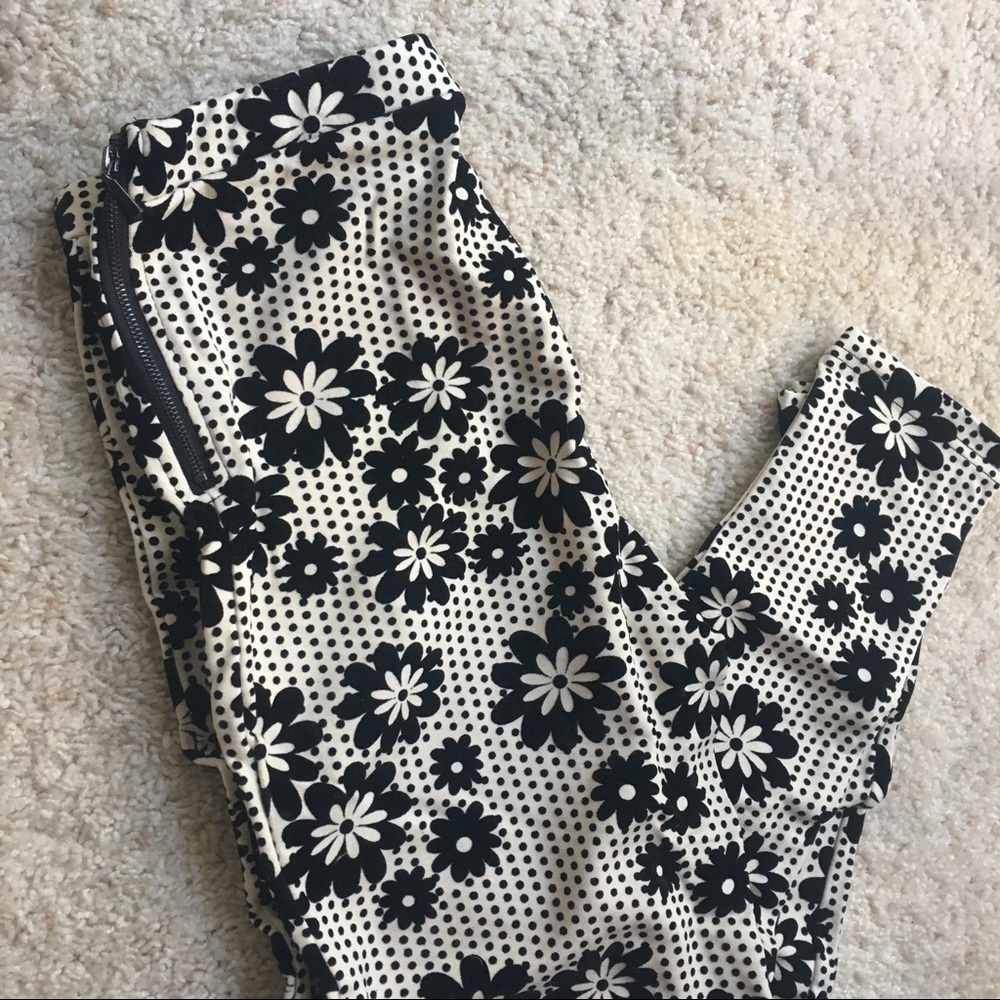 60s Floral Flower Power Leggings